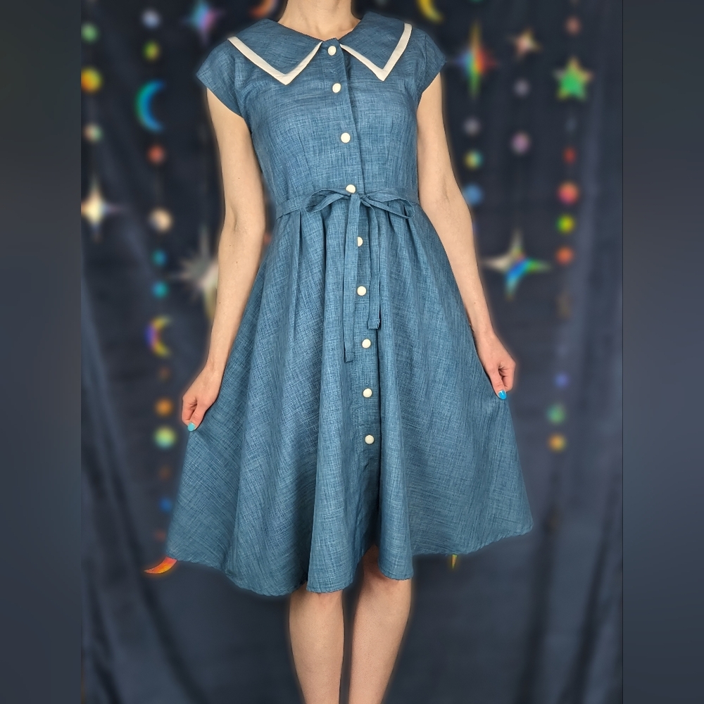 Rock Steady ModCloth Chambray Denim Cap Sleeve Collared Vintage Style Dress (M)